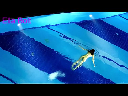 ❤️ No puc parar de mirar-la, jove rossa presa nedant nua a la piscina del complex ELLA BOLT ❌ Vídeo sexual al ca.91sesex101.top ❌️